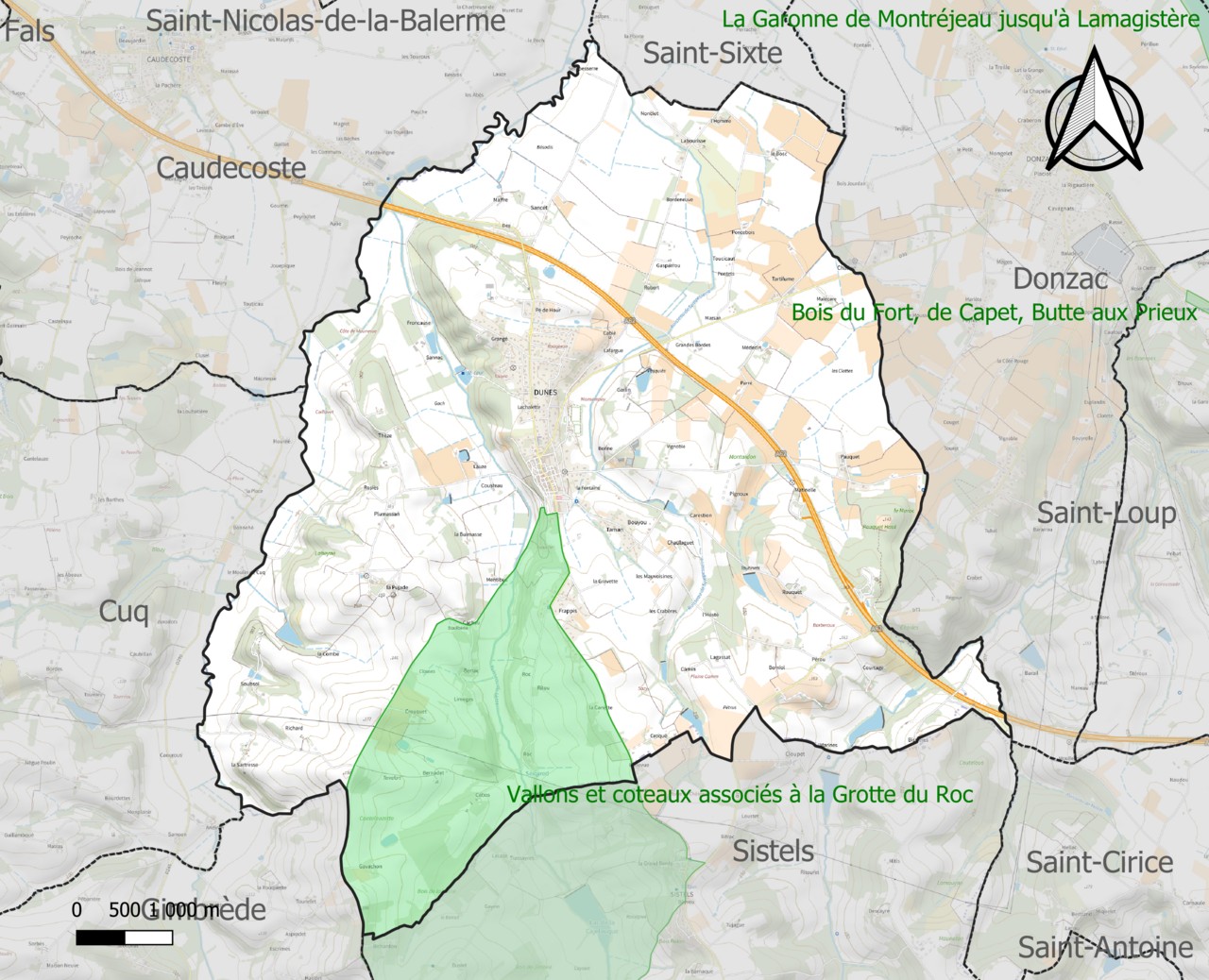 Maisons, Place de la Mairie à Dunes